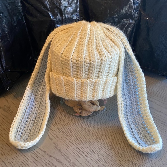 Hat - Picture 2 of 3